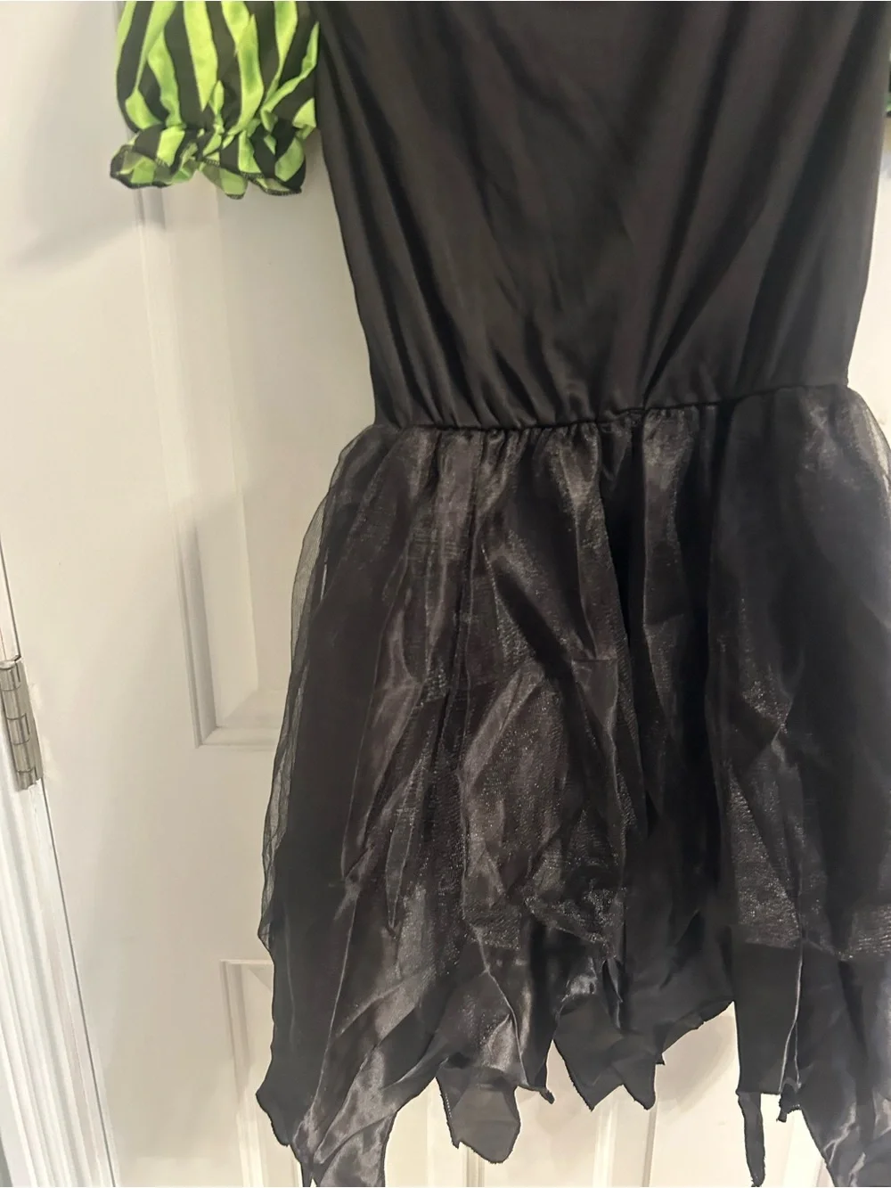 NWT-Girls Pumpkin Patch Black & Green Witch Costume with Orange Accents